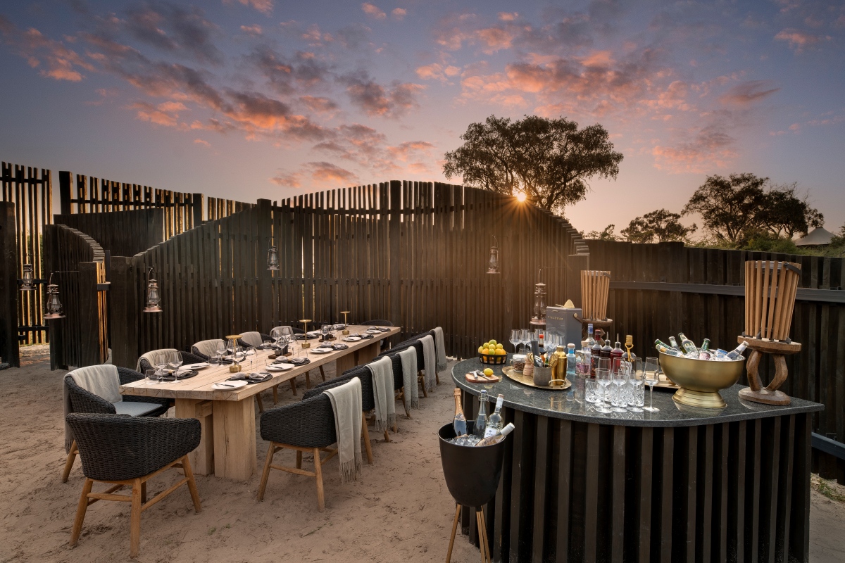 Daunara Safari Camp Botswana Boma Drinks