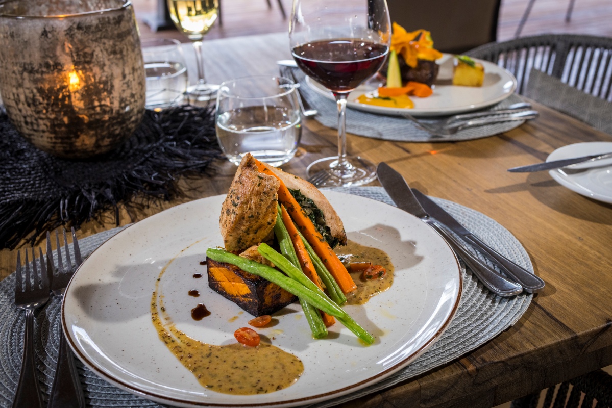 Gomoti Private Botswana - Dinner