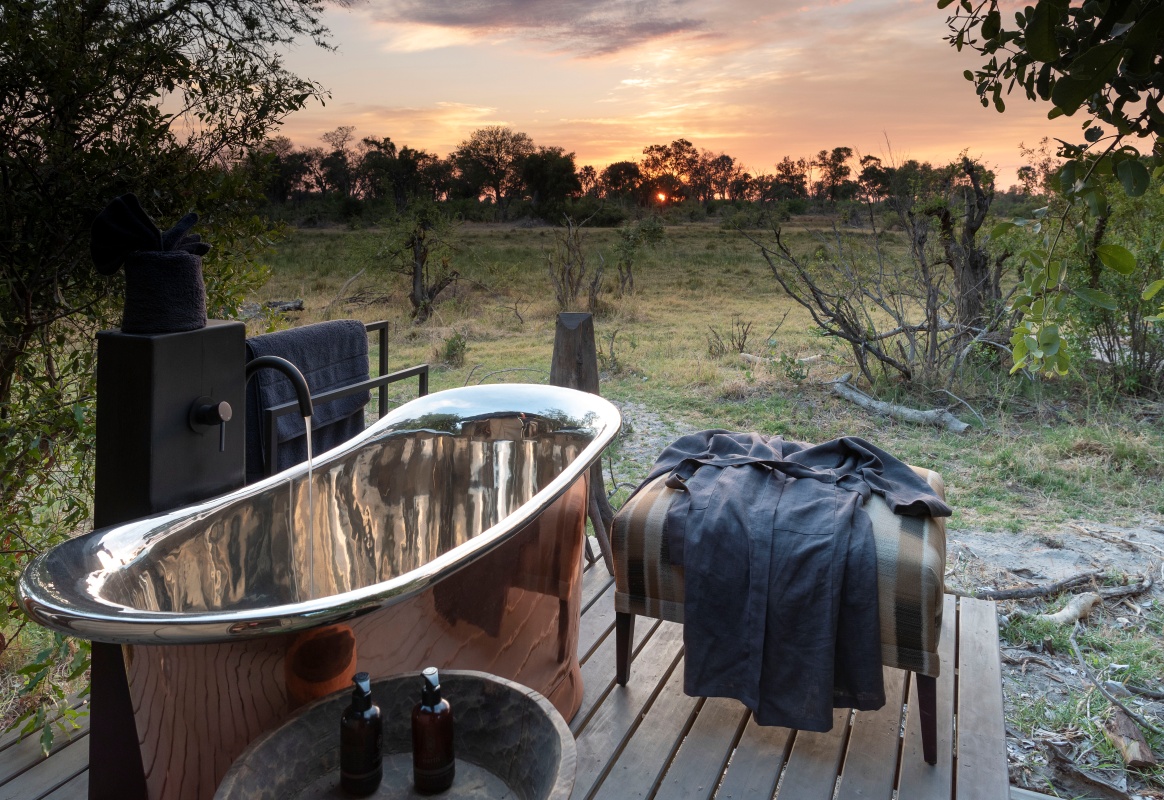 Gomoti Private Botswana - Luxury Tent Bush Bath Up Close
