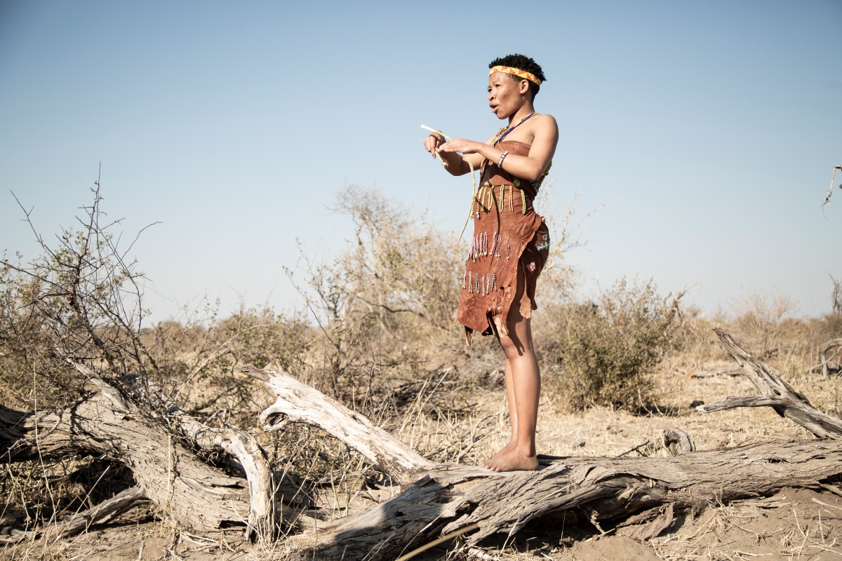 Moela Safari Lodge Female Bushman