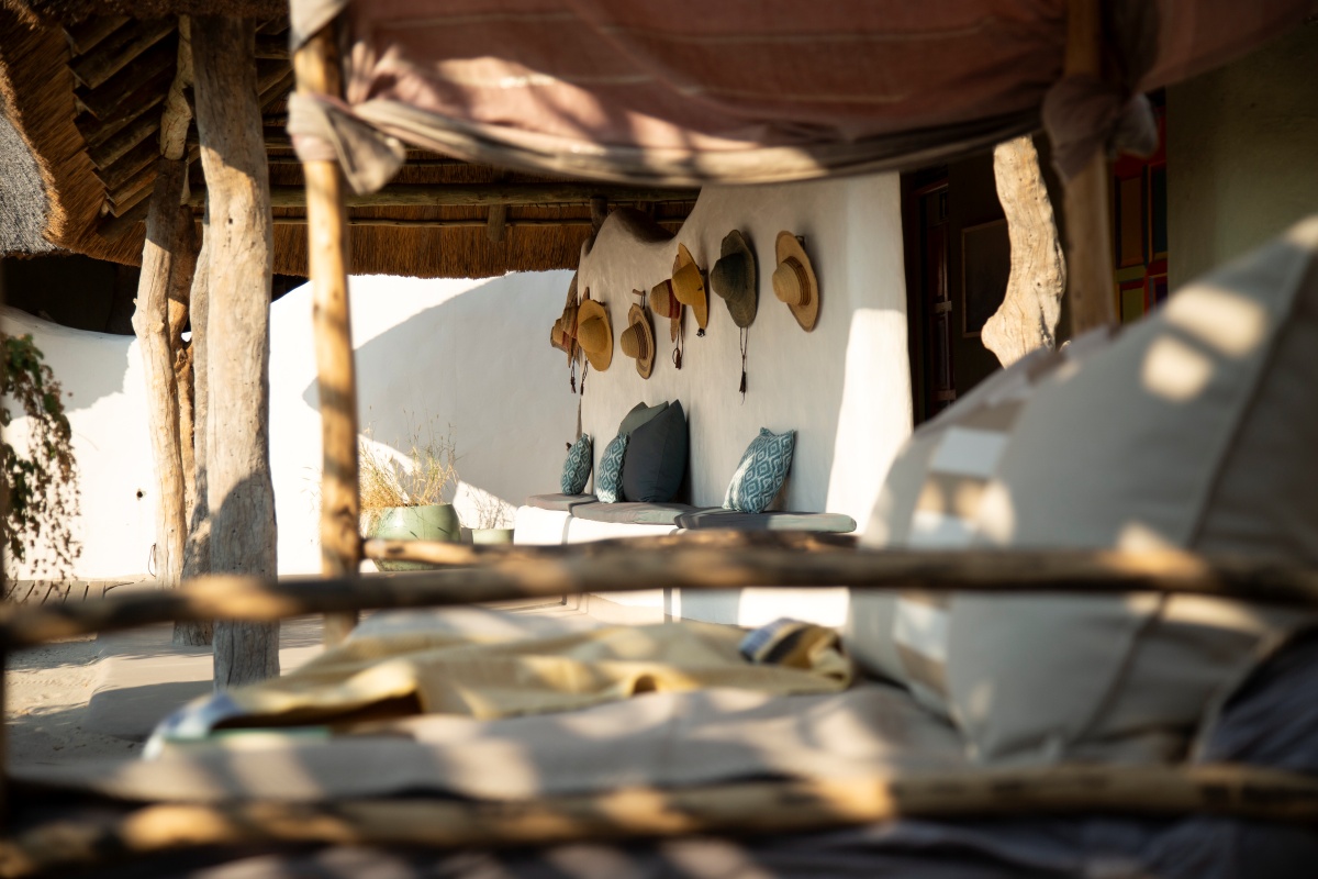 Moela Safari Lodge Relax Area Detail