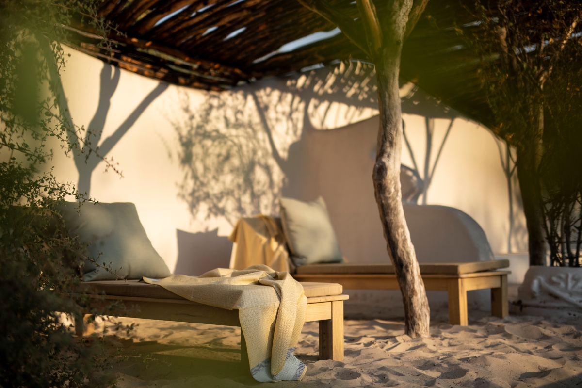 Moela Safari Lodge Sun Loungers