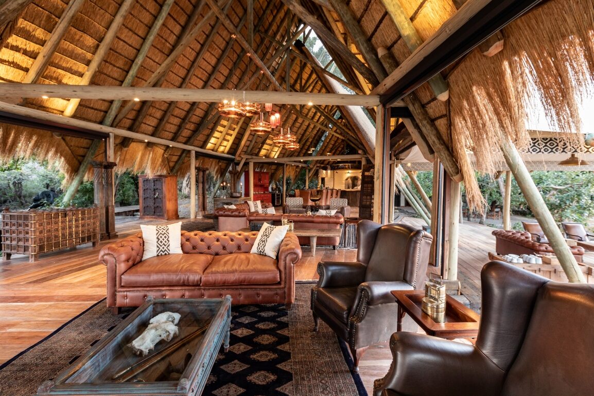Selinda Camp - Main Camp Lounge Details