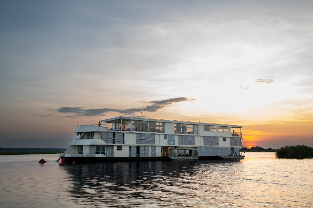 Zambezi Queen Chobe River