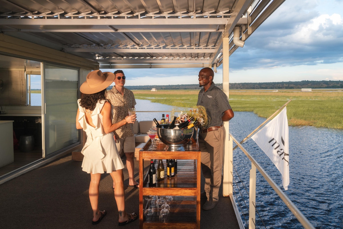 Zambezi Queen Sunset Drinks