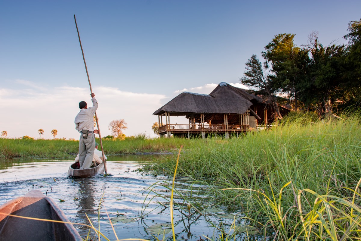Moremi Crossing Canoe